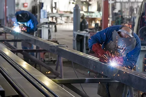 precyzja w spawaniu konstrukcji stalowych